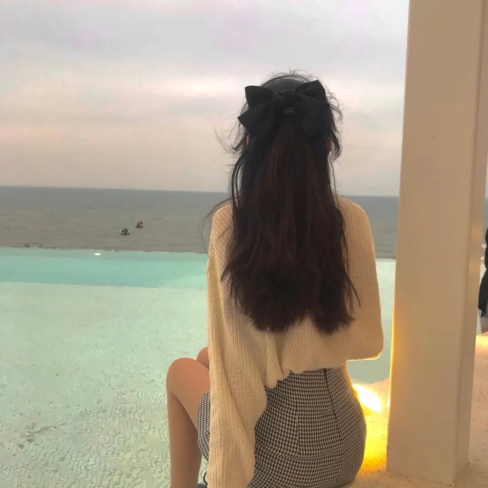 黄蜂女
